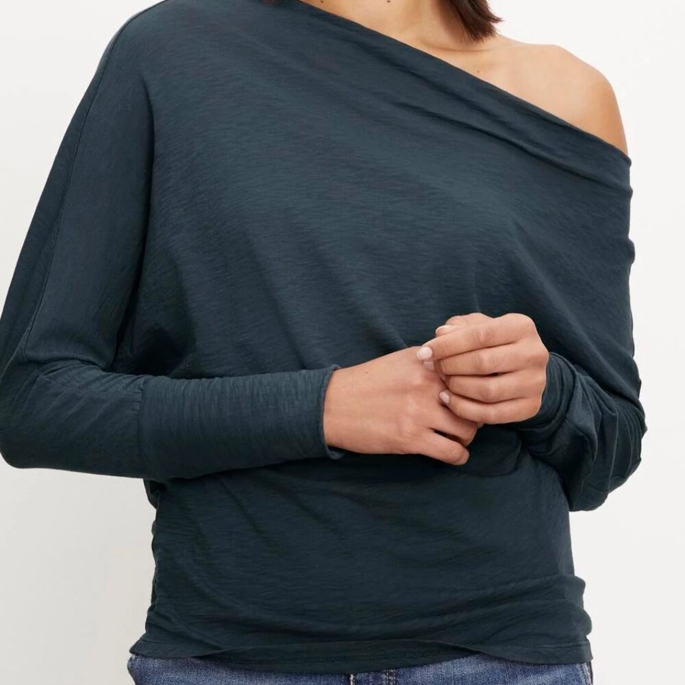 NWT Velvet by Graham & Spencer Novalee Dolman Tee